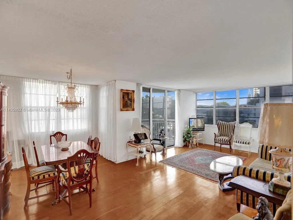 18051 Biscayne Blvd 304, Aventura, Florida 33160, Aventura, Florida 33160, 2 Bedrooms Bedrooms, ,2 BathroomsBathrooms,Residential,For Sale,18051 Biscayne Blvd 304, Aventura, Florida 33160,A11435932