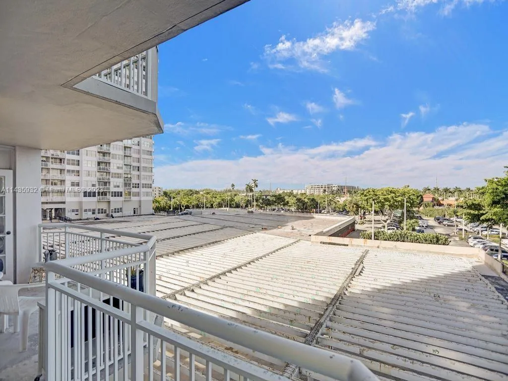 18051 Biscayne Blvd 304, Aventura, Florida 33160, Aventura, Florida 33160, 2 Bedrooms Bedrooms, ,2 BathroomsBathrooms,Residential,For Sale,18051 Biscayne Blvd 304, Aventura, Florida 33160,A11435932