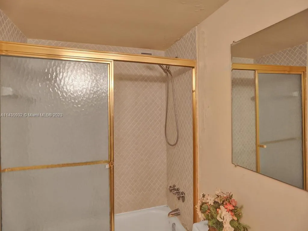 18051 Biscayne Blvd 304, Aventura, Florida 33160, Aventura, Florida 33160, 2 Bedrooms Bedrooms, ,2 BathroomsBathrooms,Residential,For Sale,18051 Biscayne Blvd 304, Aventura, Florida 33160,A11435932
