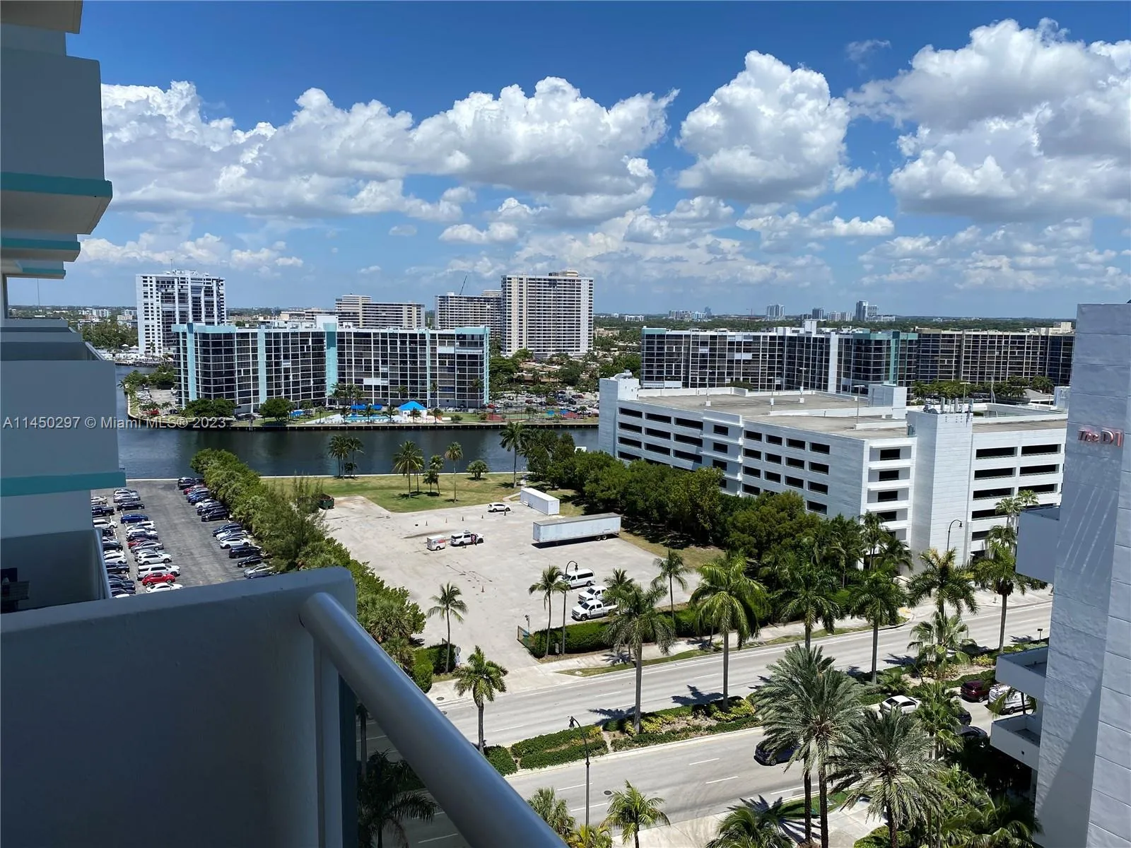 3725 S Ocean Dr 1521, Hollywood, Florida 33019, Hollywood, Florida 33019, 2 Bedrooms Bedrooms, ,2 BathroomsBathrooms,Residential,For Sale,3725 S Ocean Dr 1521, Hollywood, Florida 33019,A11450297