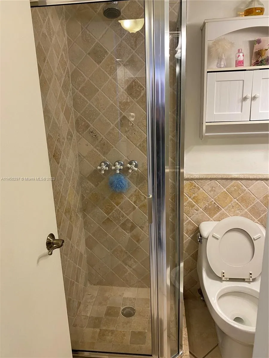 3725 S Ocean Dr 1521, Hollywood, Florida 33019, Hollywood, Florida 33019, 2 Bedrooms Bedrooms, ,2 BathroomsBathrooms,Residential,For Sale,3725 S Ocean Dr 1521, Hollywood, Florida 33019,A11450297