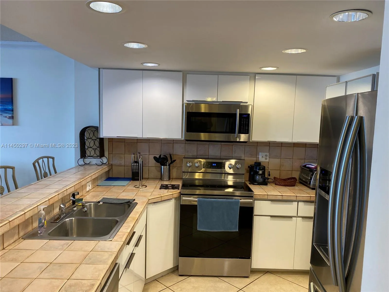 3725 S Ocean Dr 1521, Hollywood, Florida 33019, Hollywood, Florida 33019, 2 Bedrooms Bedrooms, ,2 BathroomsBathrooms,Residential,For Sale,3725 S Ocean Dr 1521, Hollywood, Florida 33019,A11450297
