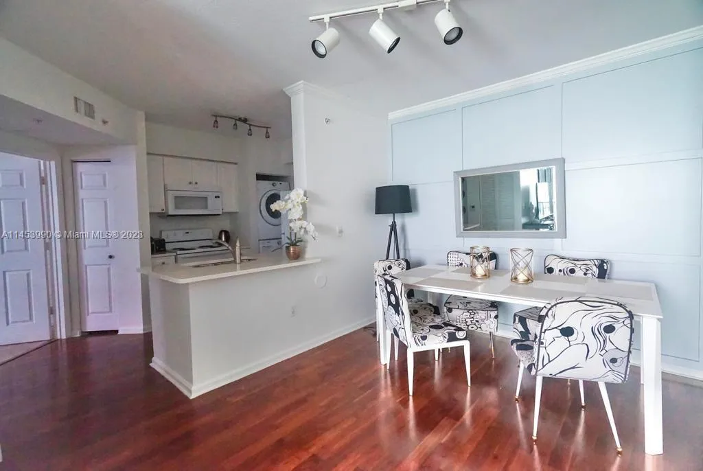 17145 N Bay Rd 4403, Sunny Isles Beach, Florida 33, Sunny Isles Beach, Florida 33160, 1 Bedroom Bedrooms, ,1 BathroomBathrooms,Residential,For Sale,17145 N Bay Rd 4403, Sunny Isles Beach, Florida 33,A11453990