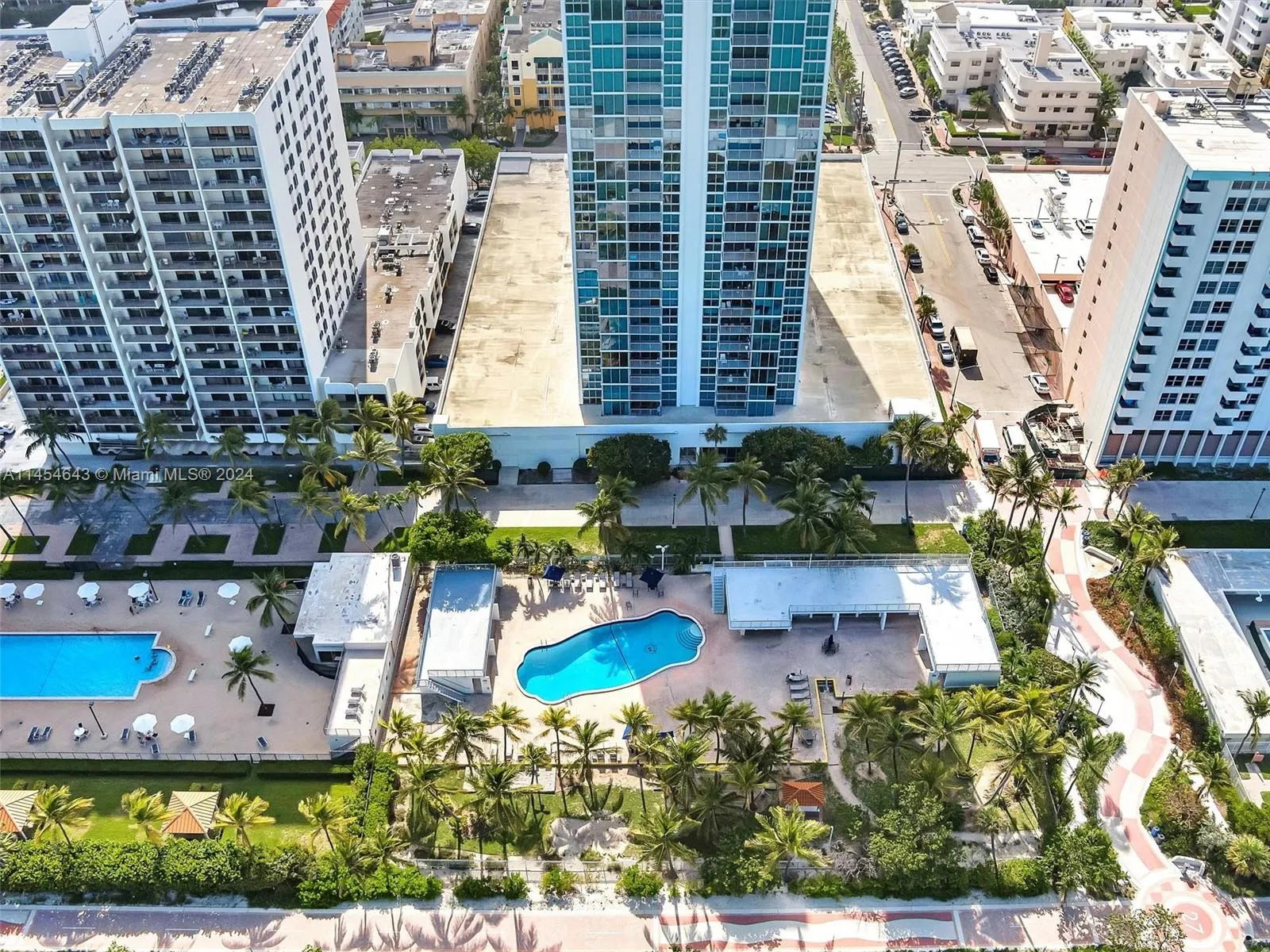 2655 Collins Ave 706, Miami Beach, Florida 33140, Miami Beach, Florida 33140, 2 Bedrooms Bedrooms, ,2 BathroomsBathrooms,Residential,For Sale,2655 Collins Ave 706, Miami Beach, Florida 33140,A11454643 2655 Collins Ave 706, Miami Beach, Florida 33140, Miami Beach, Florida 33140, 2 Bedrooms Bedrooms, ,2 BathroomsBathrooms,Residential,For Sale,2655 Collins Ave 706, Miami Beach, Florida 33140,A11454643