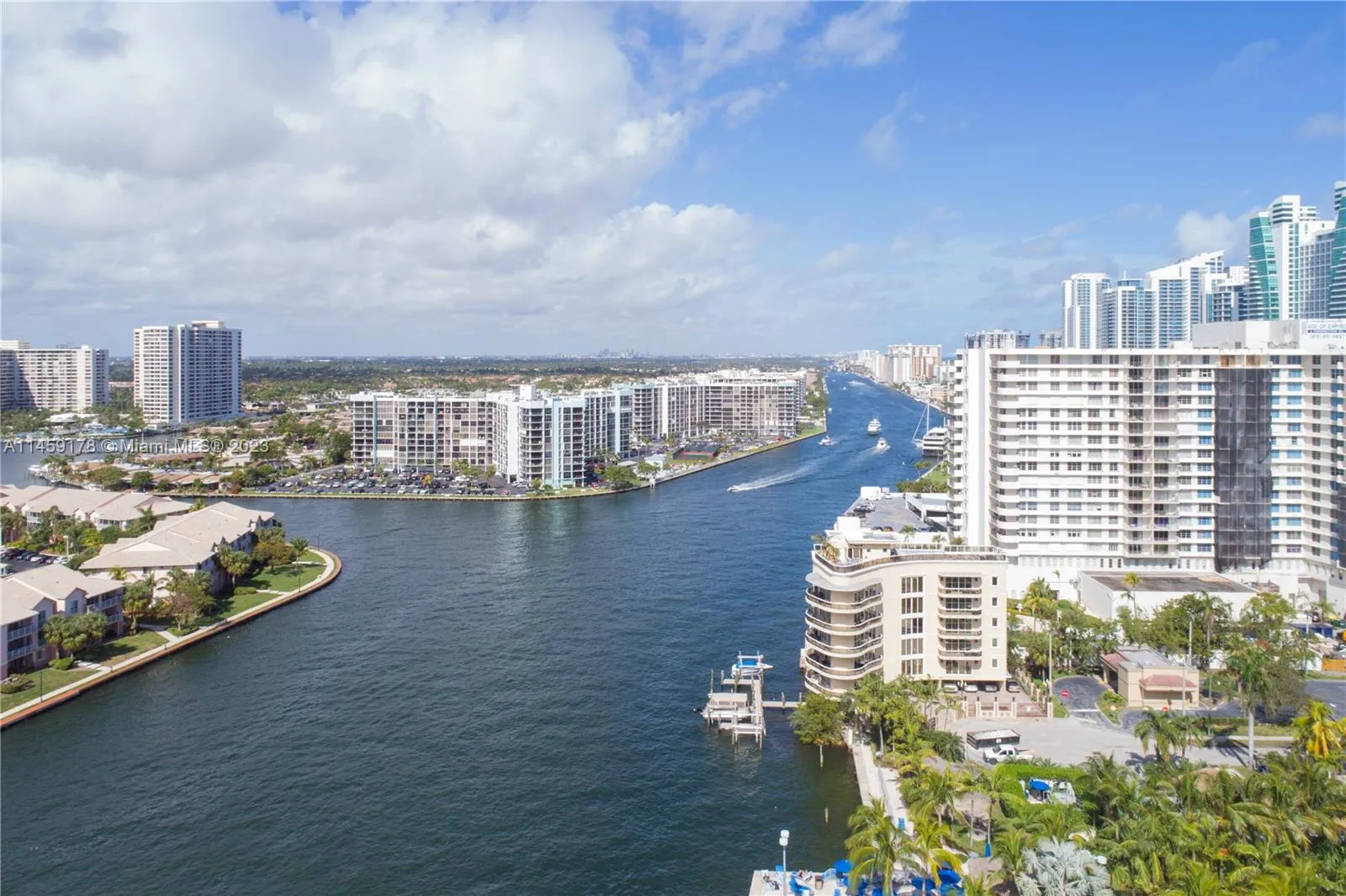 4010 S Ocean Dr R2206, Hollywood, Florida 33019, Hollywood, Florida 33019, 1 Bedroom Bedrooms, ,1 BathroomBathrooms,Residential,For Sale,4010 S Ocean Dr R2206, Hollywood, Florida 33019,A11459178