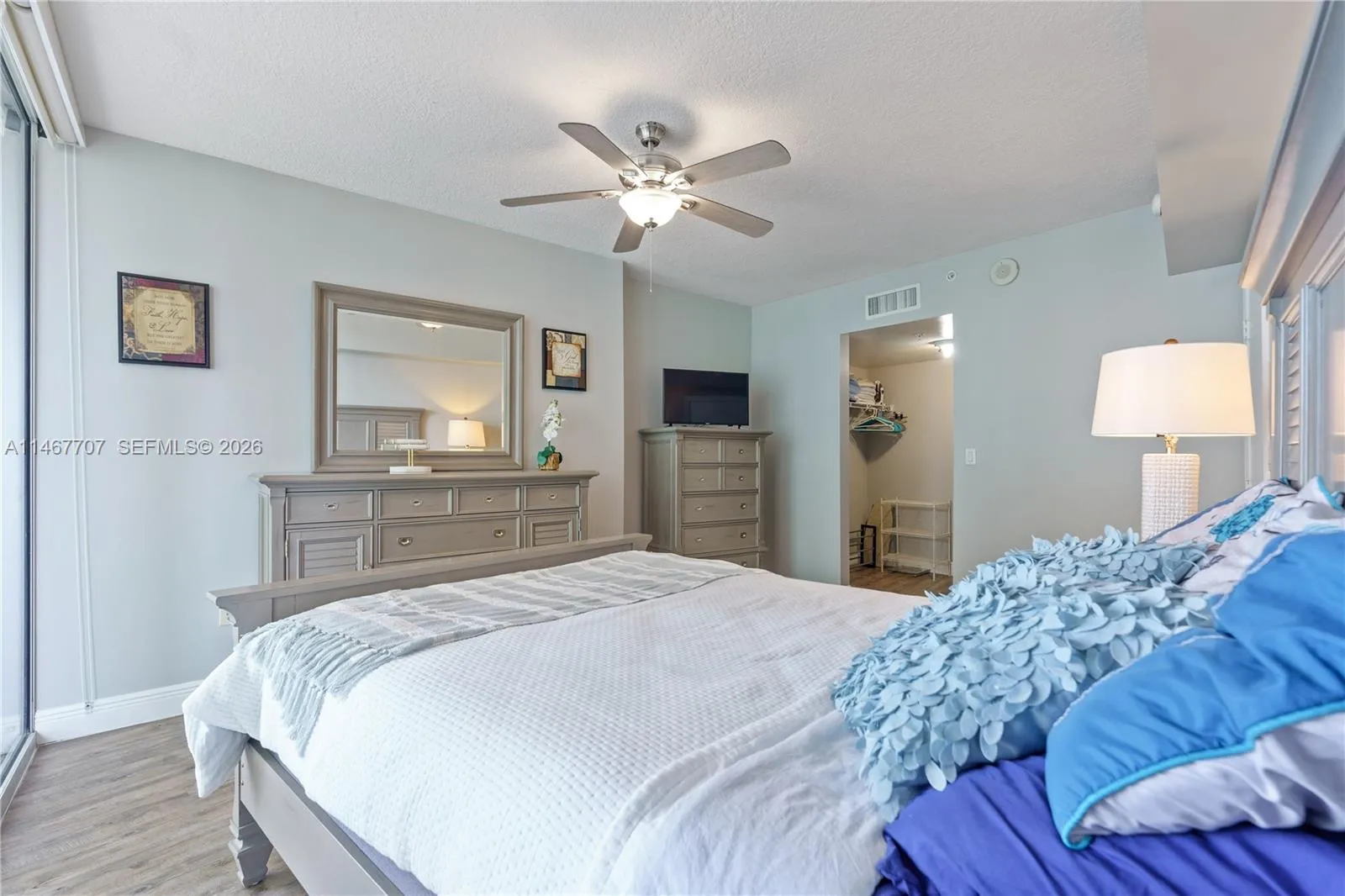 1750 N Bayshore Dr 1405, Miami, Florida 33132, Miami, Florida 33132, 1 Bedroom Bedrooms, ,1 BathroomBathrooms,Residential Lease,For Rent,1750 N Bayshore Dr 1405, Miami, Florida 33132,A11467707