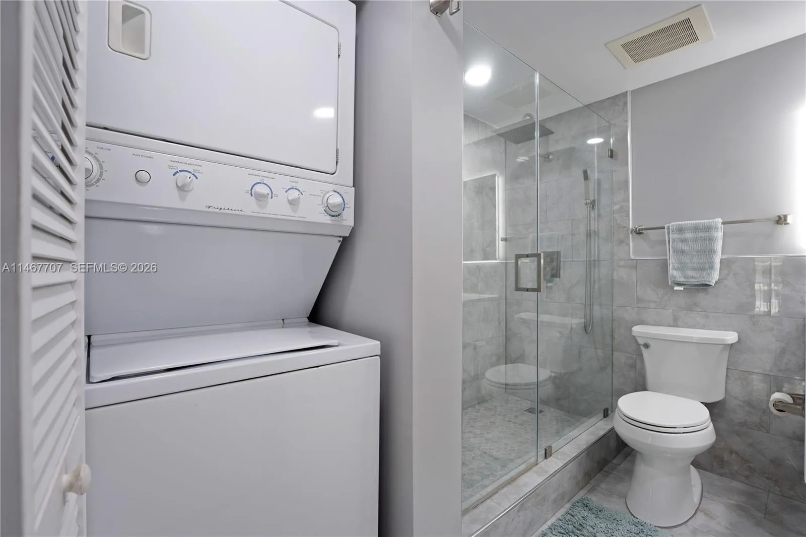1750 N Bayshore Dr 1405, Miami, Florida 33132, Miami, Florida 33132, 1 Bedroom Bedrooms, ,1 BathroomBathrooms,Residential Lease,For Rent,1750 N Bayshore Dr 1405, Miami, Florida 33132,A11467707