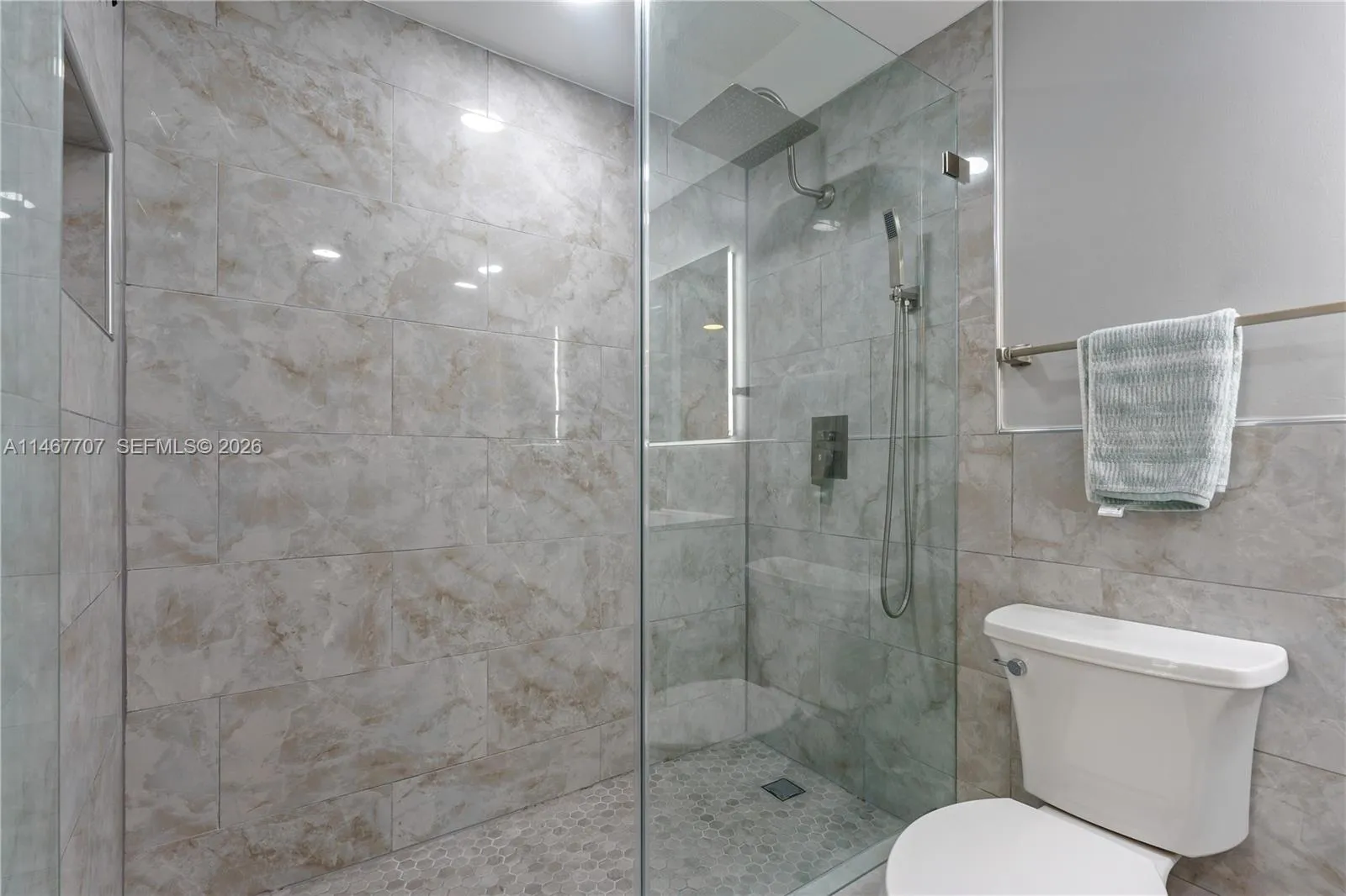 1750 N Bayshore Dr 1405, Miami, Florida 33132, Miami, Florida 33132, 1 Bedroom Bedrooms, ,1 BathroomBathrooms,Residential Lease,For Rent,1750 N Bayshore Dr 1405, Miami, Florida 33132,A11467707