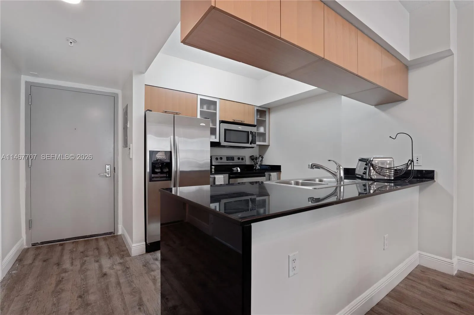 1750 N Bayshore Dr 1405, Miami, Florida 33132, Miami, Florida 33132, 1 Bedroom Bedrooms, ,1 BathroomBathrooms,Residential Lease,For Rent,1750 N Bayshore Dr 1405, Miami, Florida 33132,A11467707