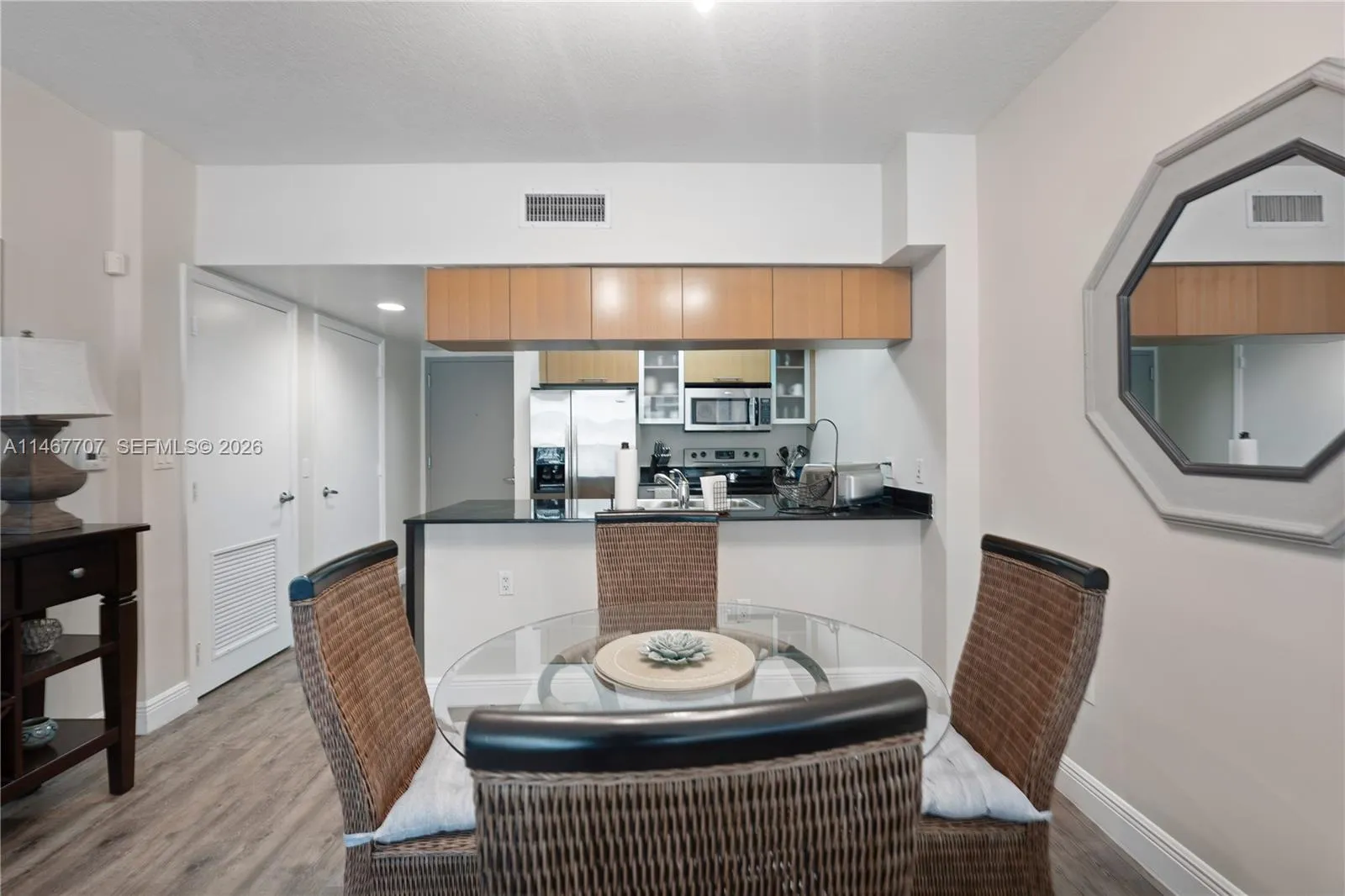 1750 N Bayshore Dr 1405, Miami, Florida 33132, Miami, Florida 33132, 1 Bedroom Bedrooms, ,1 BathroomBathrooms,Residential Lease,For Rent,1750 N Bayshore Dr 1405, Miami, Florida 33132,A11467707