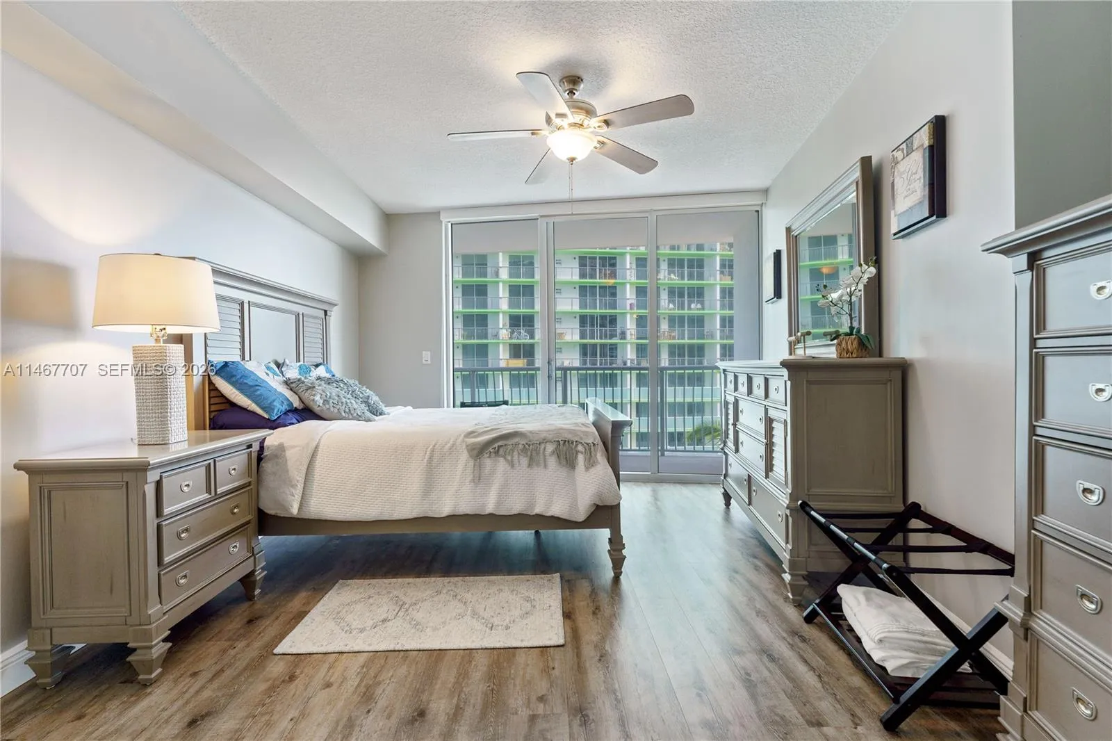 1750 N Bayshore Dr 1405, Miami, Florida 33132, Miami, Florida 33132, 1 Bedroom Bedrooms, ,1 BathroomBathrooms,Residential Lease,For Rent,1750 N Bayshore Dr 1405, Miami, Florida 33132,A11467707