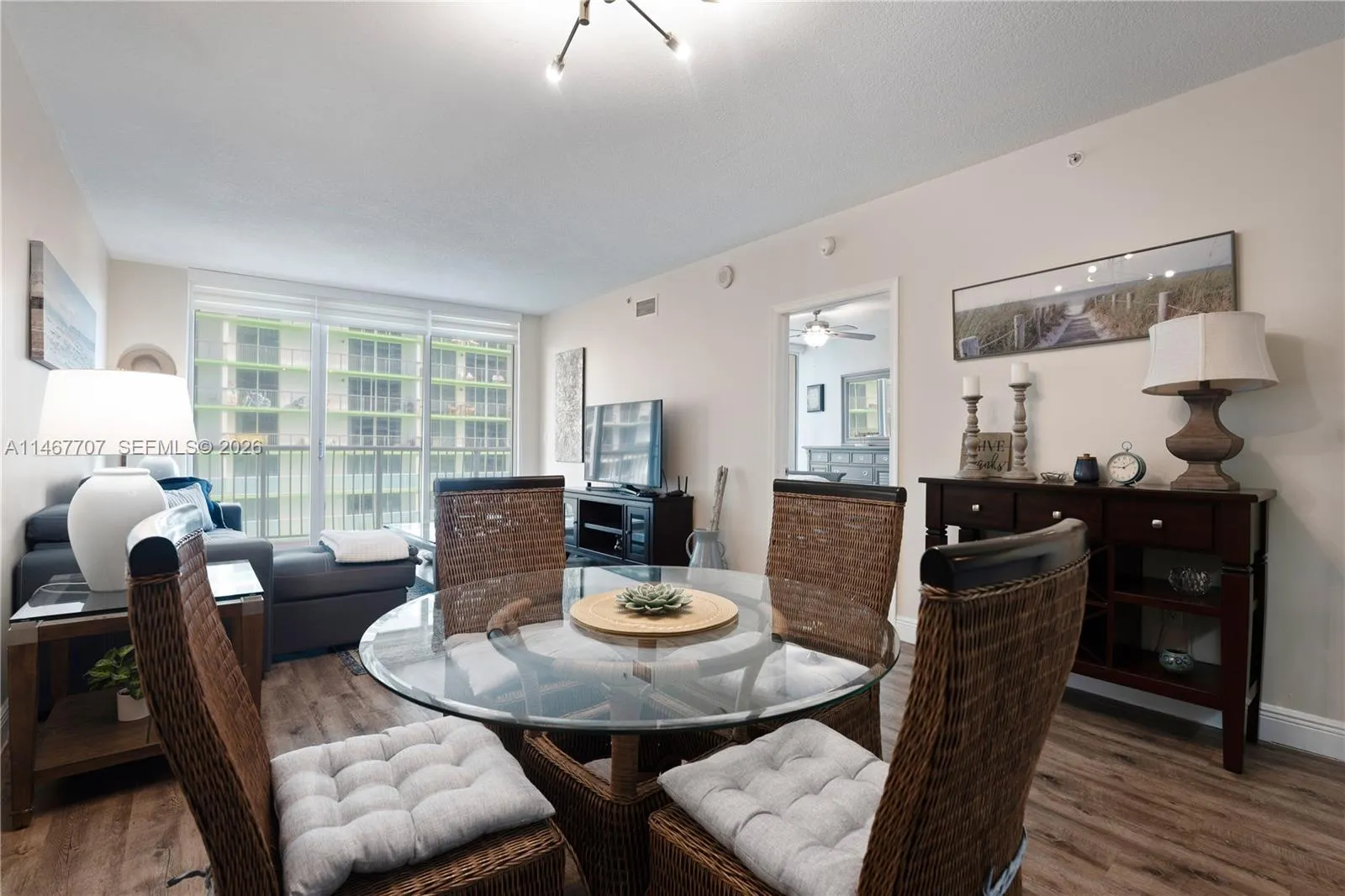 1750 N Bayshore Dr 1405, Miami, Florida 33132, Miami, Florida 33132, 1 Bedroom Bedrooms, ,1 BathroomBathrooms,Residential Lease,For Rent,1750 N Bayshore Dr 1405, Miami, Florida 33132,A11467707