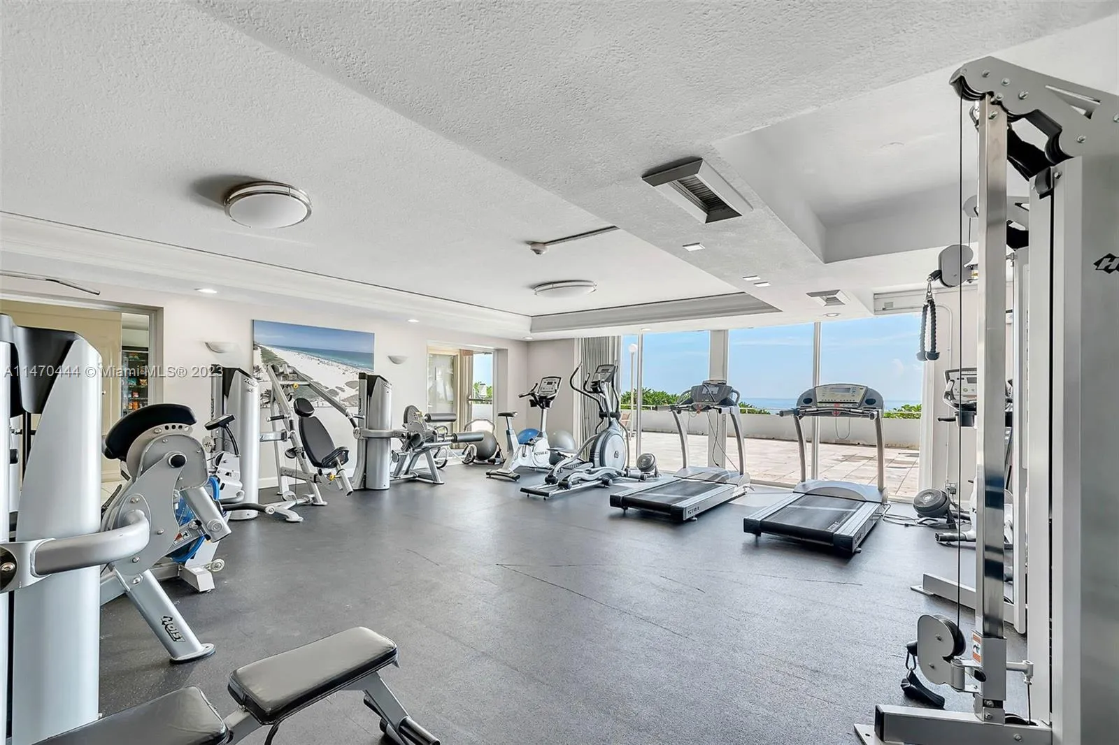 465 Ocean Dr 804, Miami Beach, Florida 33139, Miami Beach, Florida 33139, 1 Bedroom Bedrooms, ,1 BathroomBathrooms,Residential,For Sale,465 Ocean Dr 804, Miami Beach, Florida 33139,A11470444