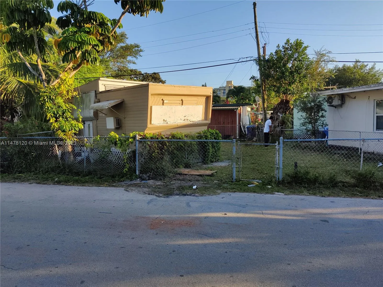 2234 Ne 137 St, North Miami Beach, Florida 33181-1, North Miami Beach, Florida 33181-1840, ,Land,For Sale,2234 Ne 137 St, North Miami Beach, Florida 33181-1,A11478120