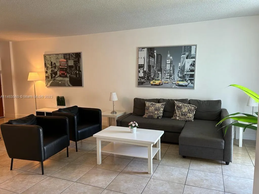 3901 S Ocean Dr 6S, Hollywood, Florida 33019, Hollywood, Florida 33019, 1 Bedroom Bedrooms, ,1 BathroomBathrooms,Residential,For Sale,3901 S Ocean Dr 6S, Hollywood, Florida 33019,A11483560