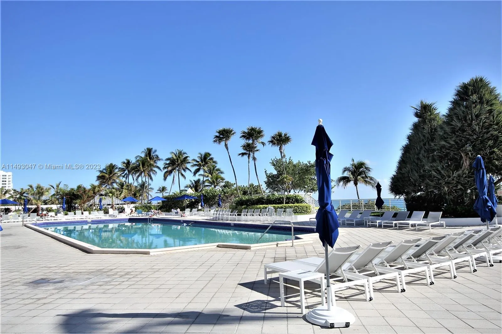 5161 Collins Ave 1610, Miami Beach, Florida 33140, Miami Beach, Florida 33140, 1 Bedroom Bedrooms, ,1 BathroomBathrooms,Residential,For Sale,5161 Collins Ave 1610, Miami Beach, Florida 33140,A11493047