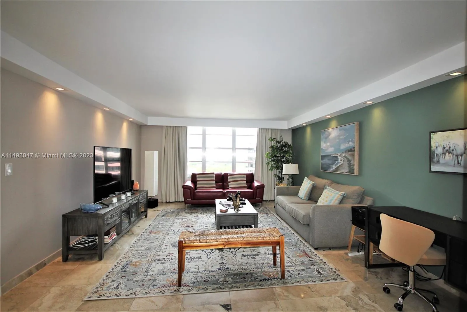 5161 Collins Ave 1610, Miami Beach, Florida 33140, Miami Beach, Florida 33140, 1 Bedroom Bedrooms, ,1 BathroomBathrooms,Residential,For Sale,5161 Collins Ave 1610, Miami Beach, Florida 33140,A11493047