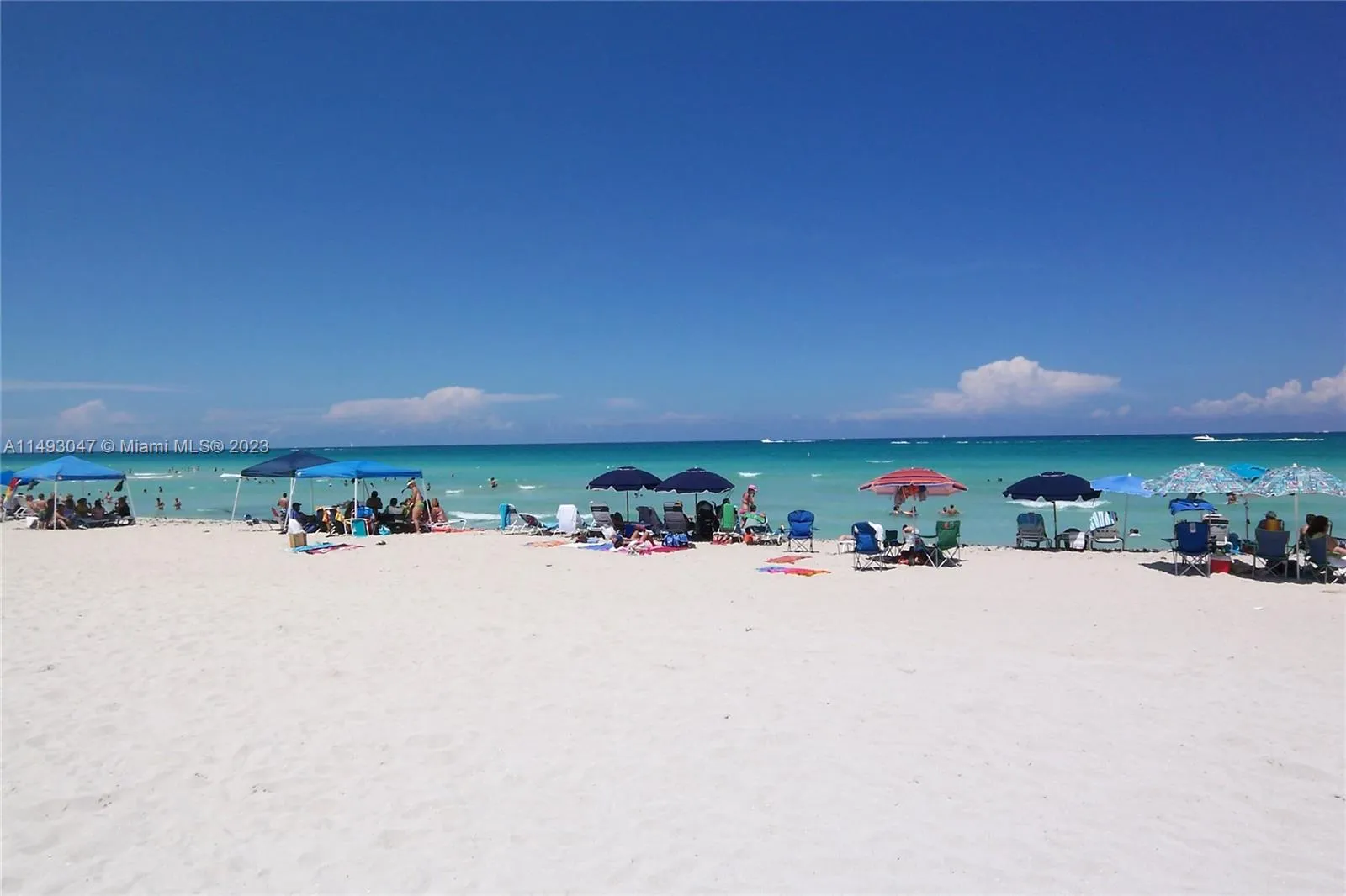 5161 Collins Ave 1610, Miami Beach, Florida 33140, Miami Beach, Florida 33140, 1 Bedroom Bedrooms, ,1 BathroomBathrooms,Residential,For Sale,5161 Collins Ave 1610, Miami Beach, Florida 33140,A11493047