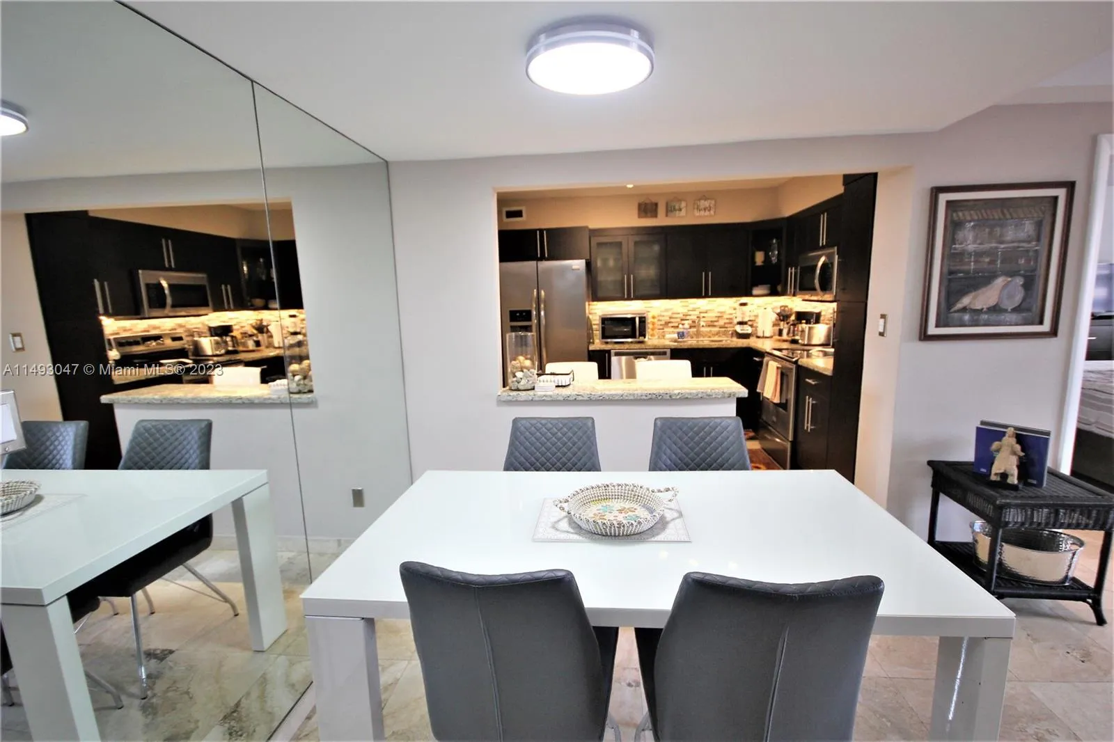 5161 Collins Ave 1610, Miami Beach, Florida 33140, Miami Beach, Florida 33140, 1 Bedroom Bedrooms, ,1 BathroomBathrooms,Residential,For Sale,5161 Collins Ave 1610, Miami Beach, Florida 33140,A11493047