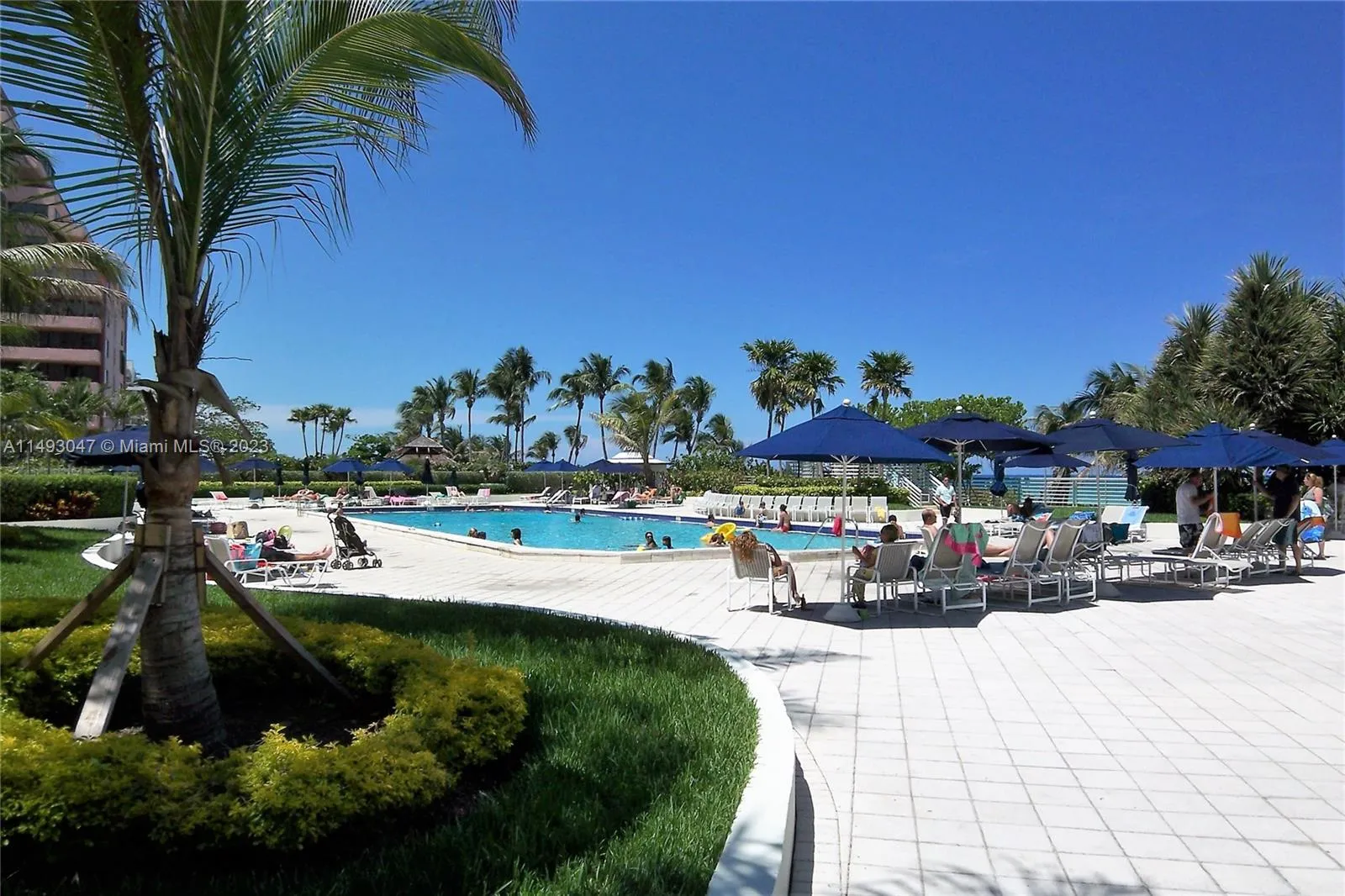 5161 Collins Ave 1610, Miami Beach, Florida 33140, Miami Beach, Florida 33140, 1 Bedroom Bedrooms, ,1 BathroomBathrooms,Residential,For Sale,5161 Collins Ave 1610, Miami Beach, Florida 33140,A11493047