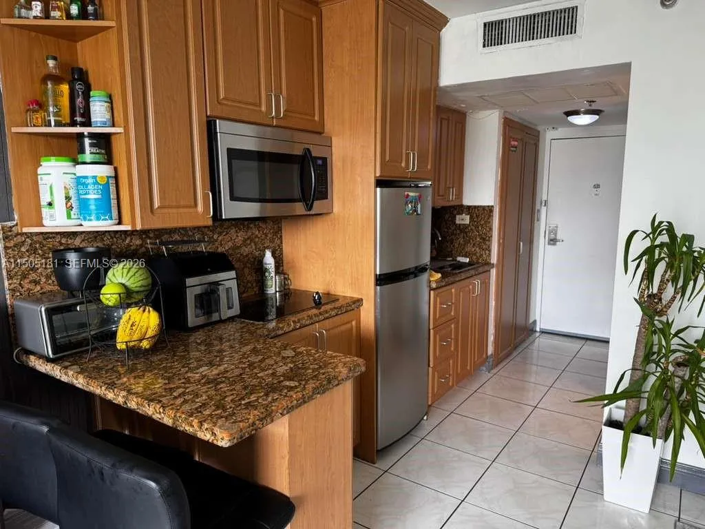 19201 Collins Av 432, Sunny Isles Beach, Florida 3, Sunny Isles Beach, Florida 33160, ,1 BathroomBathrooms,Residential,For Sale,19201 Collins Av 432, Sunny Isles Beach, Florida 3,A11505181