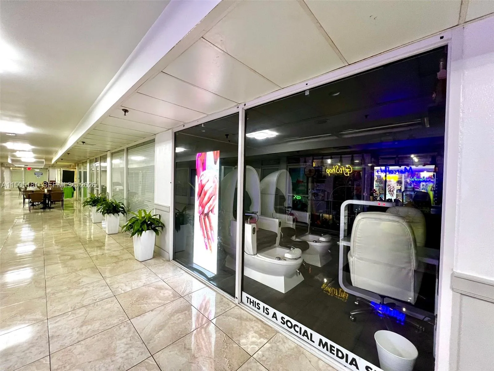 19201 Collins Av 432, Sunny Isles Beach, Florida 3, Sunny Isles Beach, Florida 33160, ,1 BathroomBathrooms,Residential,For Sale,19201 Collins Av 432, Sunny Isles Beach, Florida 3,A11505181