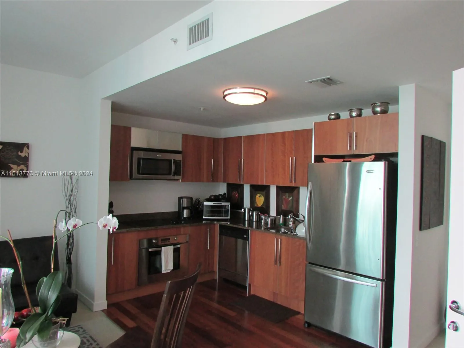 300 S Biscayne Blvd T-2709, Miami, Florida 33131, Miami, Florida 33131, 1 Bedroom Bedrooms, ,1 BathroomBathrooms,Residential,For Sale,300 S Biscayne Blvd T-2709, Miami, Florida 33131,A11513773