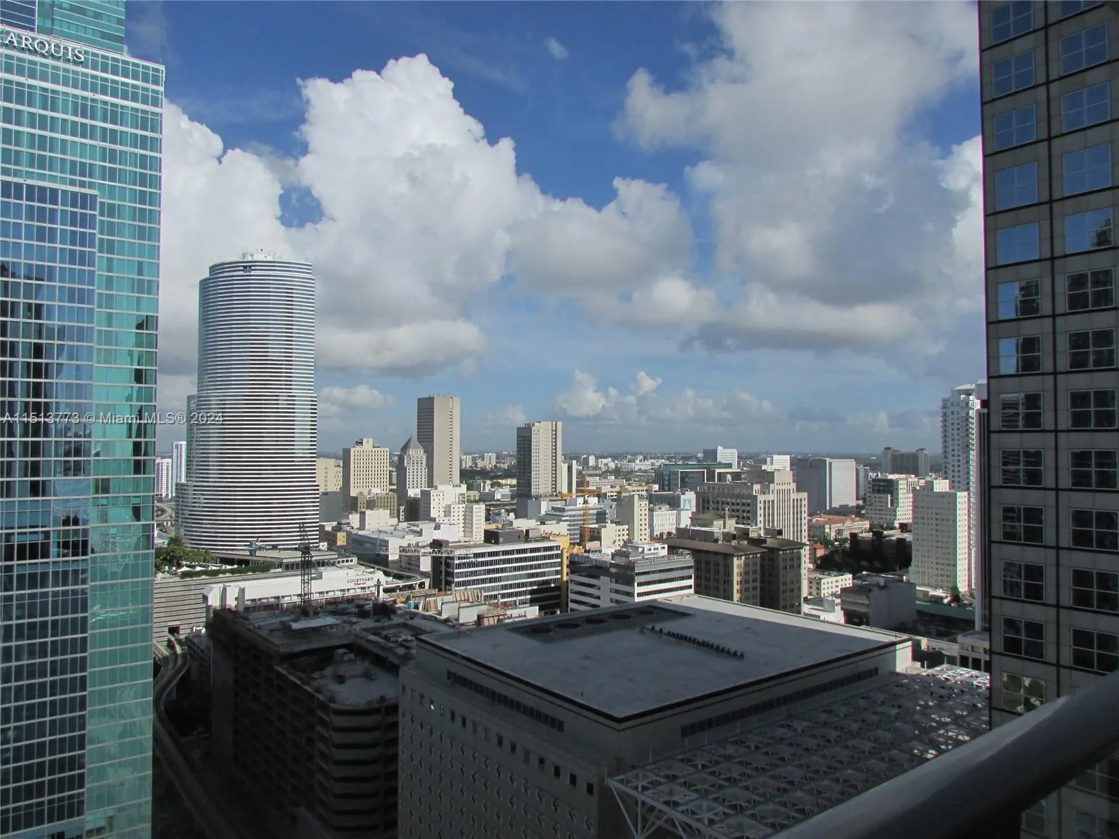 300 S Biscayne Blvd T-2709, Miami, Florida 33131, Miami, Florida 33131, 1 Bedroom Bedrooms, ,1 BathroomBathrooms,Residential,For Sale,300 S Biscayne Blvd T-2709, Miami, Florida 33131,A11513773