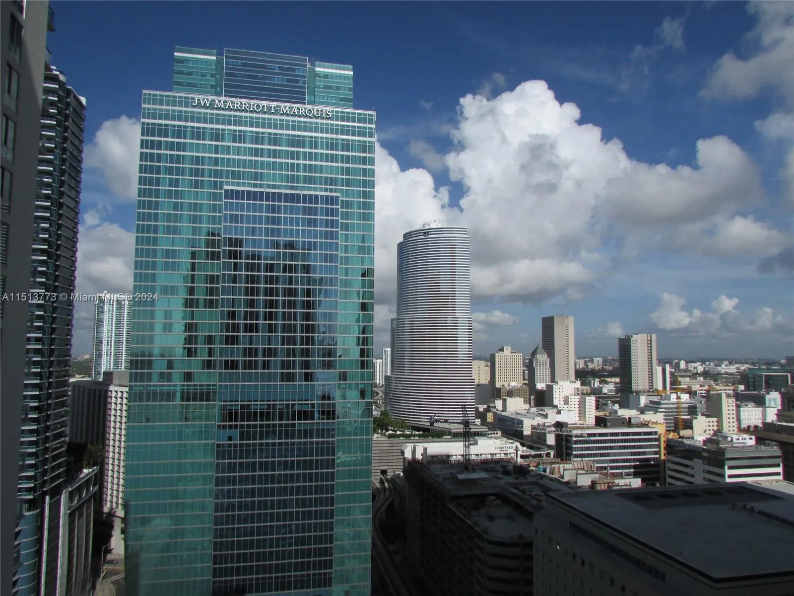 300 S Biscayne Blvd T-2709, Miami, Florida 33131, Miami, Florida 33131, 1 Bedroom Bedrooms, ,1 BathroomBathrooms,Residential,For Sale,300 S Biscayne Blvd T-2709, Miami, Florida 33131,A11513773