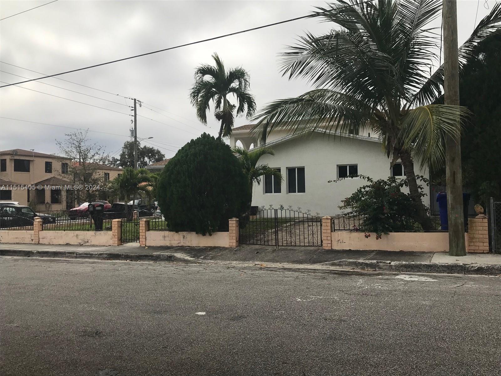 1355 SW 12th St, Miami, Florida 33135, Miami, Florida 33135, ,Residential Income,For Sale,1355 SW 12th St, Miami, Florida 33135,A11515405