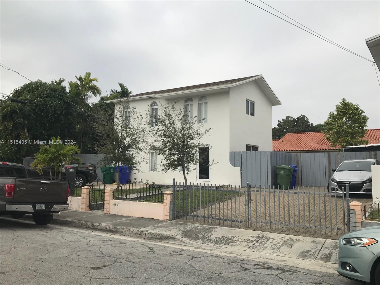 1355 SW 12th St, Miami, Florida 33135, Miami, Florida 33135, ,Residential Income,For Sale,1355 SW 12th St, Miami, Florida 33135,A11515405