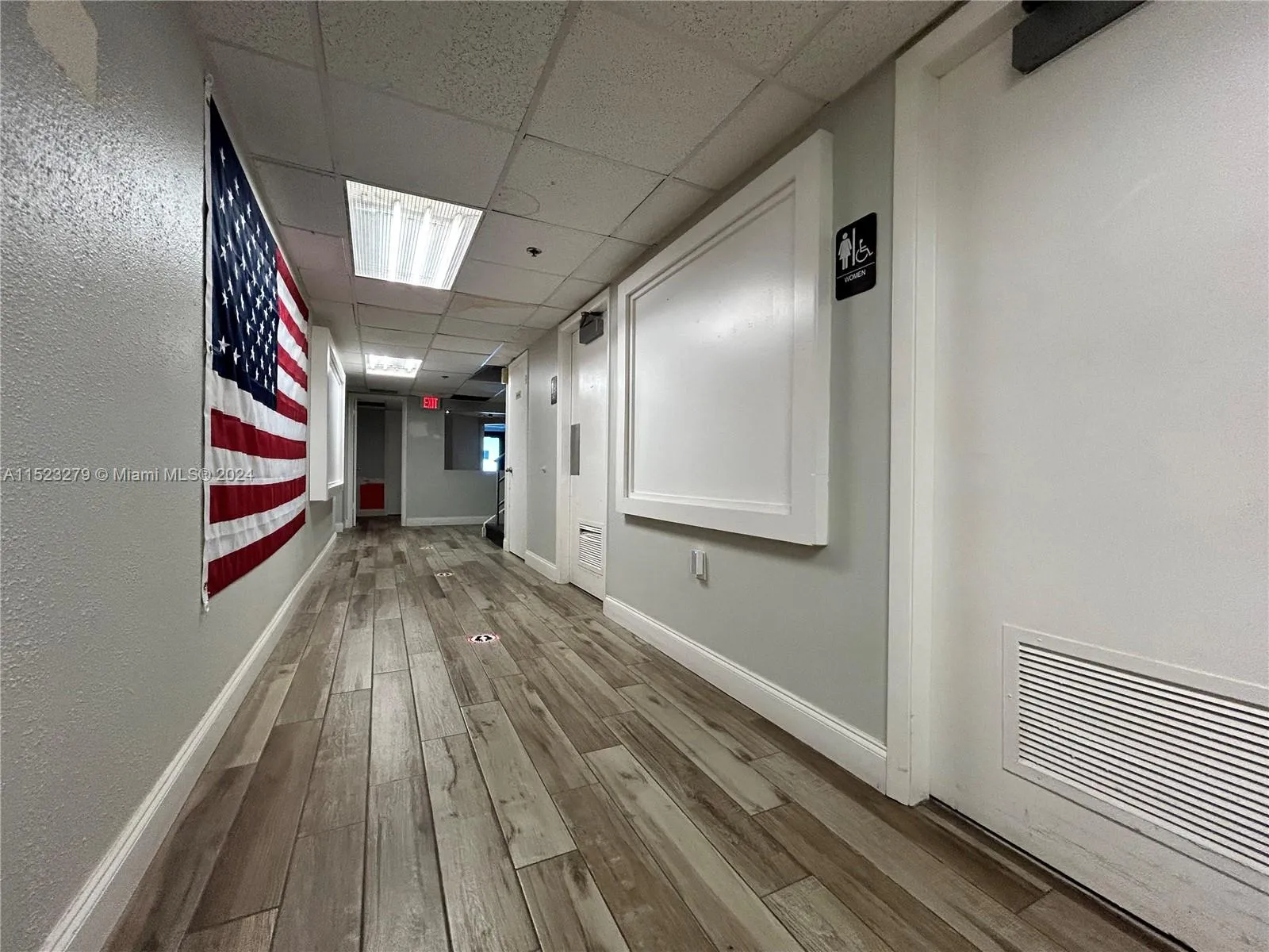 2055 Liberty St, Hollywood, Florida 33020, Hollywood, Florida 33020, ,Commercial Sale,For Sale,2055 Liberty St, Hollywood, Florida 33020,A11523279