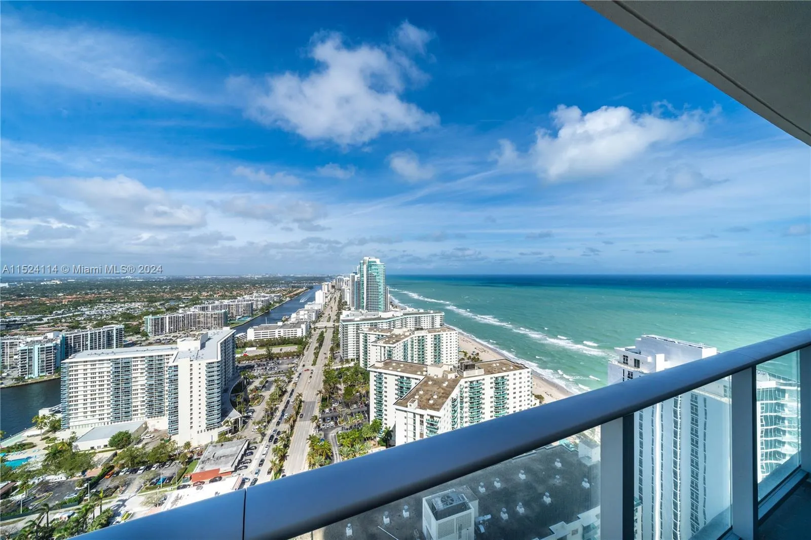 4111 S Ocean Dr 3112, Hollywood, Florida 33019, Hollywood, Florida 33019, 1 Bedroom Bedrooms, ,1 BathroomBathrooms,Residential,For Sale,4111 S Ocean Dr 3112, Hollywood, Florida 33019,A11524114