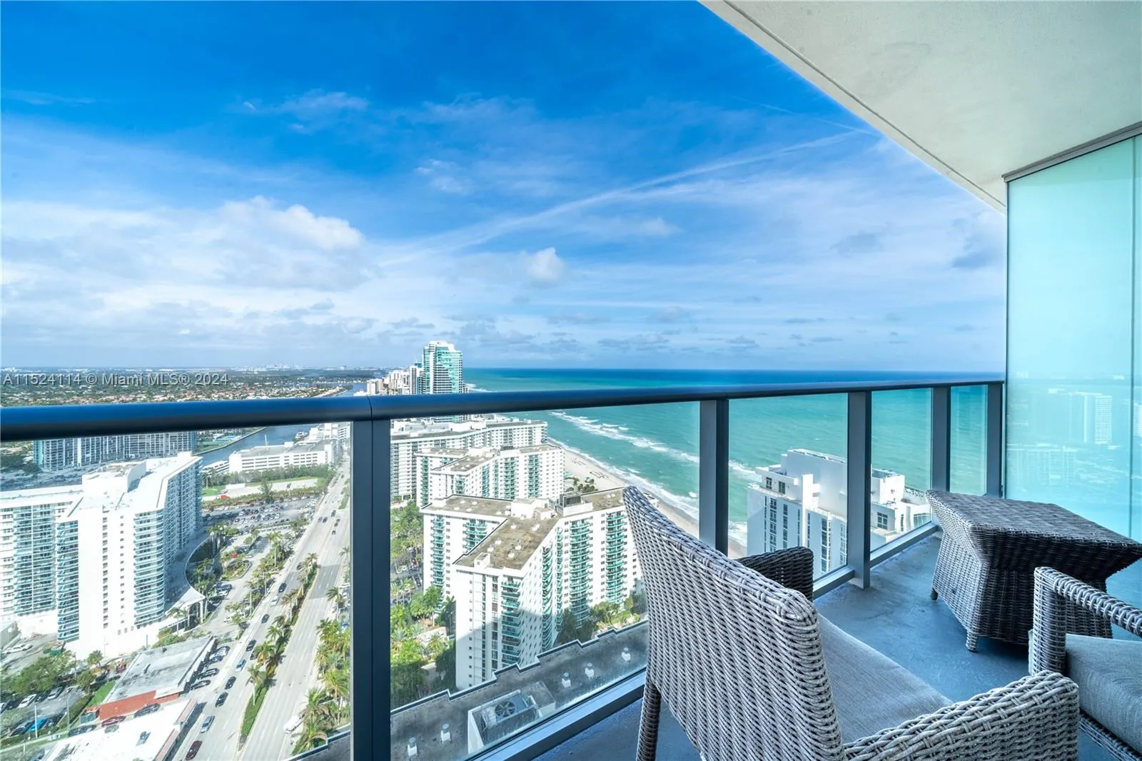 4111 S Ocean Dr 3112, Hollywood, Florida 33019, Hollywood, Florida 33019, 1 Bedroom Bedrooms, ,1 BathroomBathrooms,Residential,For Sale,4111 S Ocean Dr 3112, Hollywood, Florida 33019,A11524114