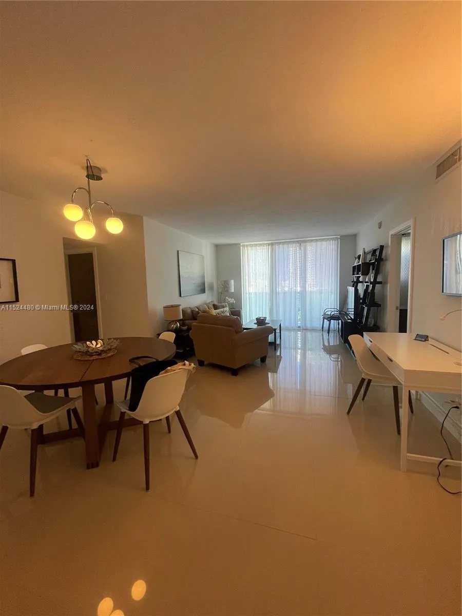 3801 S Ocean Dr 15V, Hollywood, Florida 33019, Hollywood, Florida 33019, 2 Bedrooms Bedrooms, ,2 BathroomsBathrooms,Residential Lease,For Rent,3801 S Ocean Dr 15V, Hollywood, Florida 33019,A11524480