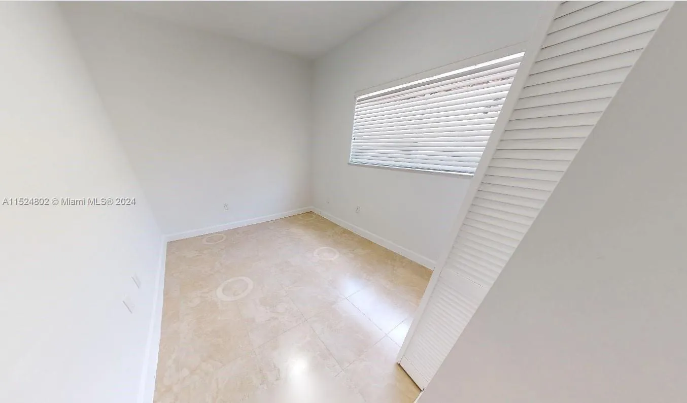 2915 SW 24 Te, Miami, Florida 33145, Miami, Florida 33145, ,Residential Income,For Sale,2915 SW 24 Te, Miami, Florida 33145,A11524802