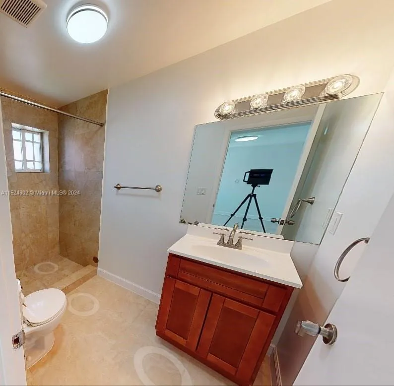 2915 SW 24 Te, Miami, Florida 33145, Miami, Florida 33145, ,Residential Income,For Sale,2915 SW 24 Te, Miami, Florida 33145,A11524802