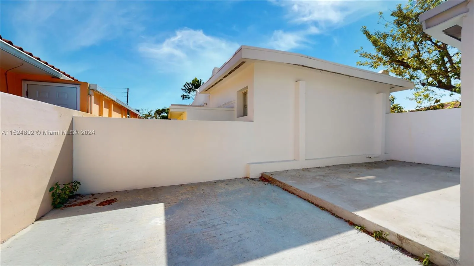 2915 SW 24 Te, Miami, Florida 33145, Miami, Florida 33145, ,Residential Income,For Sale,2915 SW 24 Te, Miami, Florida 33145,A11524802