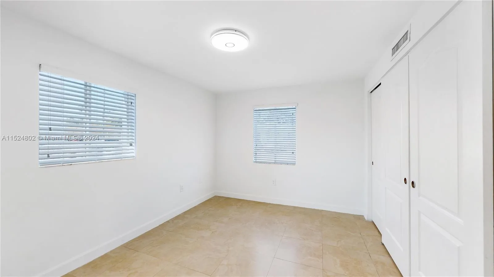 2915 SW 24 Te, Miami, Florida 33145, Miami, Florida 33145, ,Residential Income,For Sale,2915 SW 24 Te, Miami, Florida 33145,A11524802