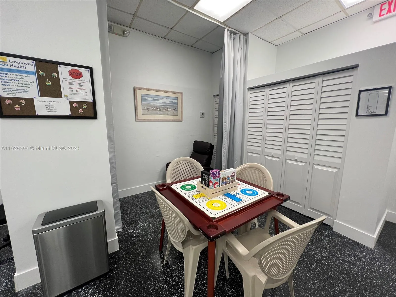 6878 Sw 24th St, Miami, Florida 33155, Miami, Florida 33155, ,Business Opportunity,For Sale,6878 Sw 24th St, Miami, Florida 33155,A11528395