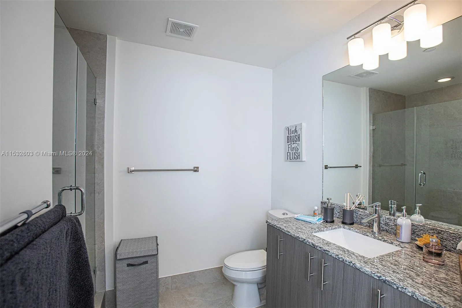 5350 Nw 84th Ave 710, Doral, Florida 33166, Doral, Florida 33166, ,1 BathroomBathrooms,Residential Lease,For Rent,5350 Nw 84th Ave 710, Doral, Florida 33166,A11532603