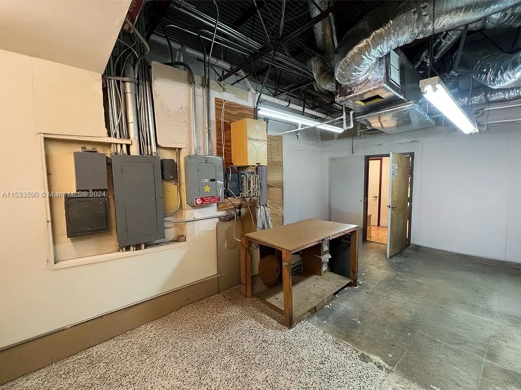9465 SW 56th St, Miami, Florida 33165, Miami, Florida 33165, ,Commercial Sale,For Sale,9465 SW 56th St, Miami, Florida 33165,A11533590