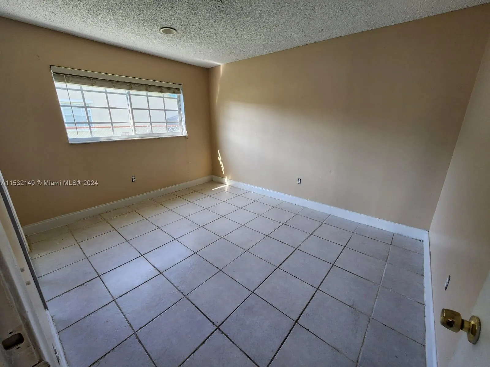 10551 Sunset Strip, Sunrise, Florida 33322, Sunrise, Florida 33322, 5 Bedrooms Bedrooms, ,2 BathroomsBathrooms,Residential,For Sale,10551 Sunset Strip, Sunrise, Florida 33322,A11532149