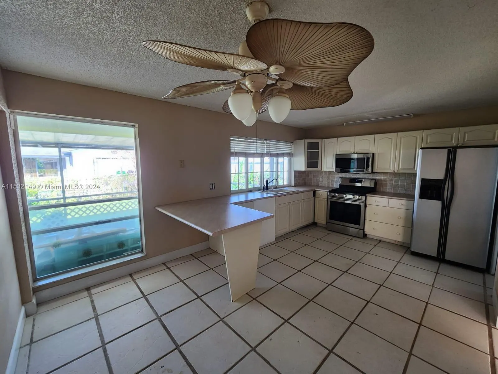 10551 Sunset Strip, Sunrise, Florida 33322, Sunrise, Florida 33322, 5 Bedrooms Bedrooms, ,2 BathroomsBathrooms,Residential,For Sale,10551 Sunset Strip, Sunrise, Florida 33322,A11532149