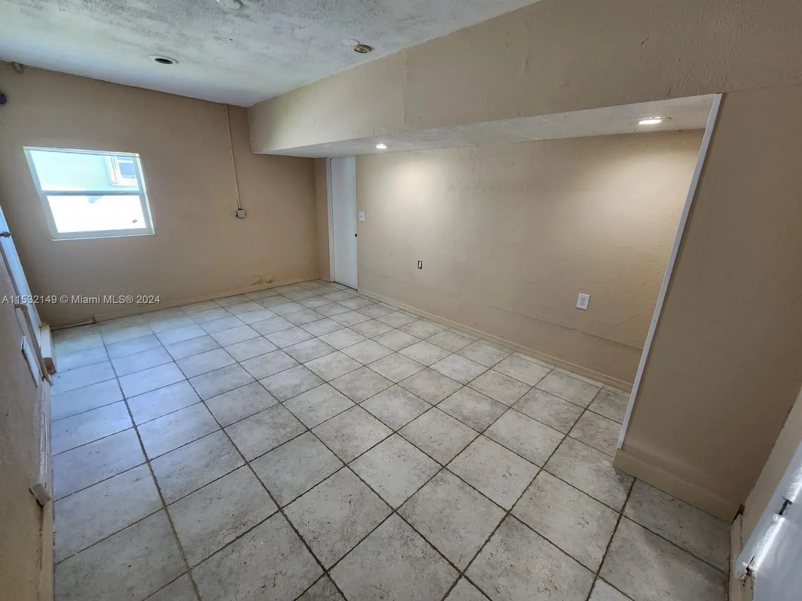 10551 Sunset Strip, Sunrise, Florida 33322, Sunrise, Florida 33322, 5 Bedrooms Bedrooms, ,2 BathroomsBathrooms,Residential,For Sale,10551 Sunset Strip, Sunrise, Florida 33322,A11532149