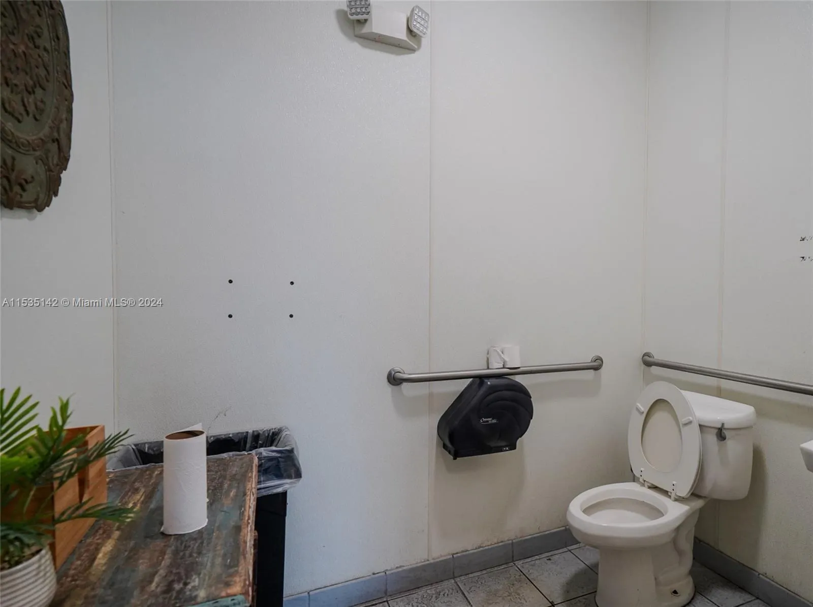 12430 W Atlantic Blvd, Coral Springs, Florida 3307, Coral Springs, Florida 33071, ,Business Opportunity,For Sale,12430 W Atlantic Blvd, Coral Springs, Florida 3307,A11535142