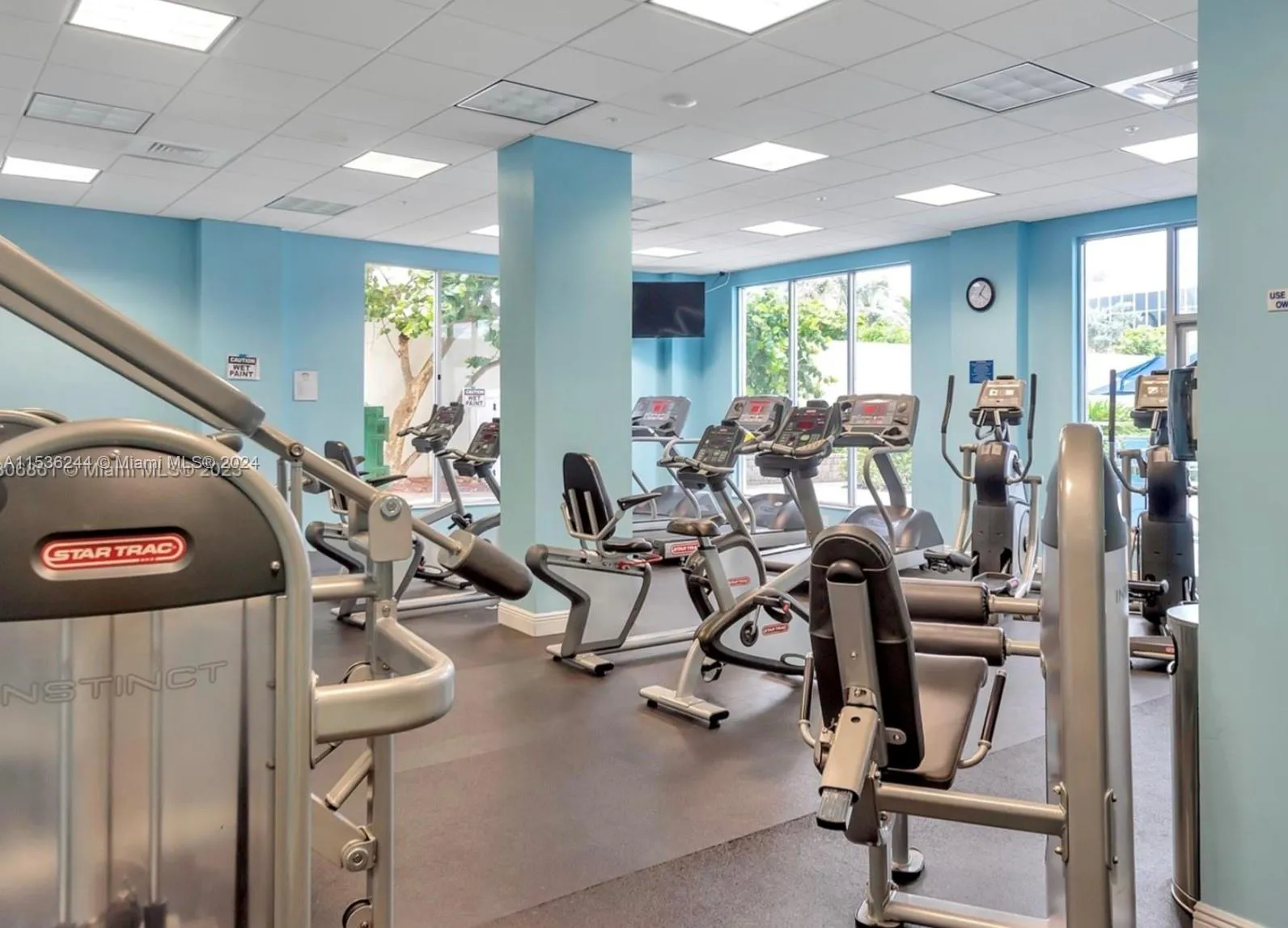 4001 S Ocean Dr 9F, Hollywood, Florida 33019, Hollywood, Florida 33019, 2 Bedrooms Bedrooms, ,2 BathroomsBathrooms,Residential Lease,For Rent,4001 S Ocean Dr 9F, Hollywood, Florida 33019,A11536244