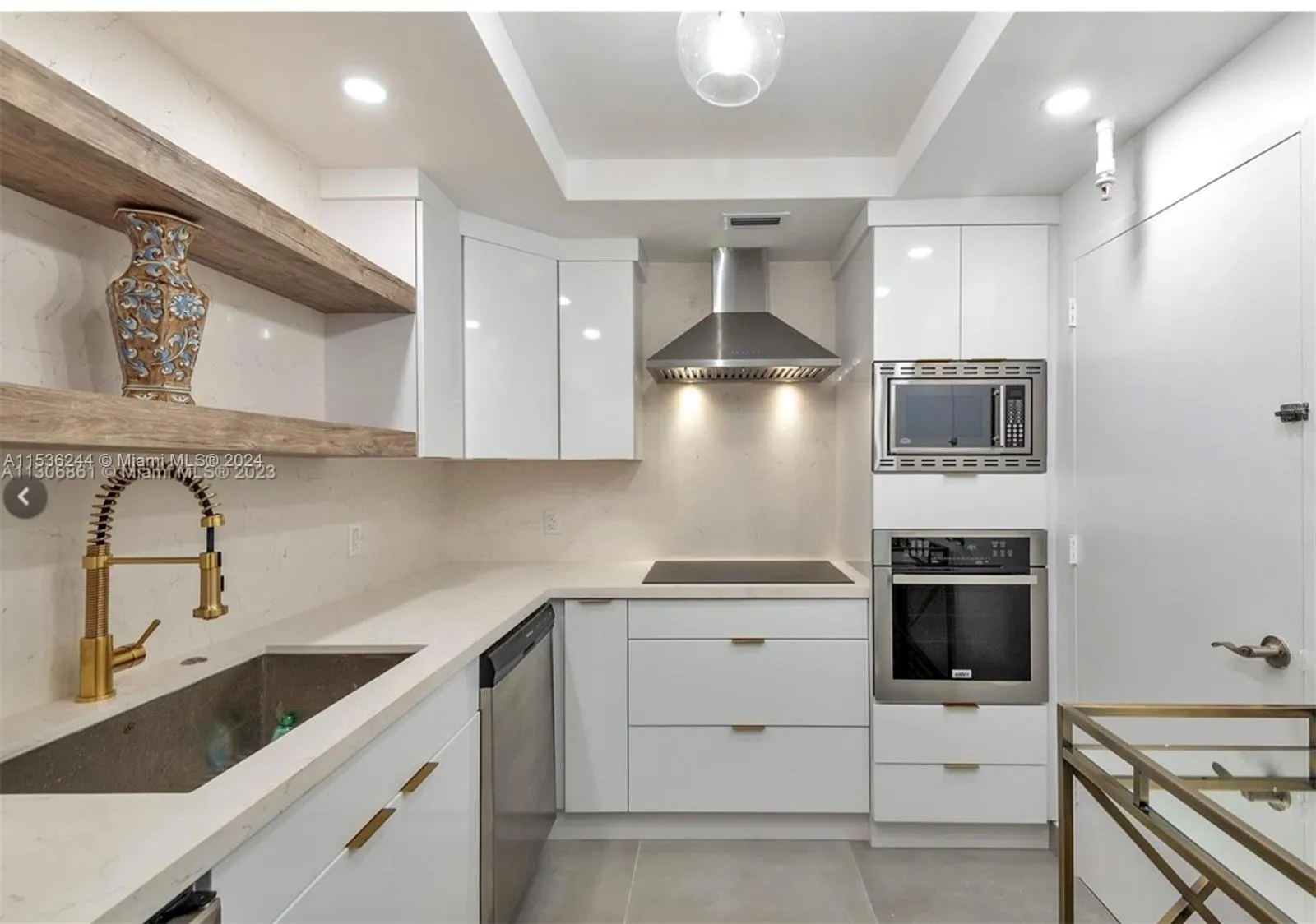 4001 S Ocean Dr 9F, Hollywood, Florida 33019, Hollywood, Florida 33019, 2 Bedrooms Bedrooms, ,2 BathroomsBathrooms,Residential Lease,For Rent,4001 S Ocean Dr 9F, Hollywood, Florida 33019,A11536244