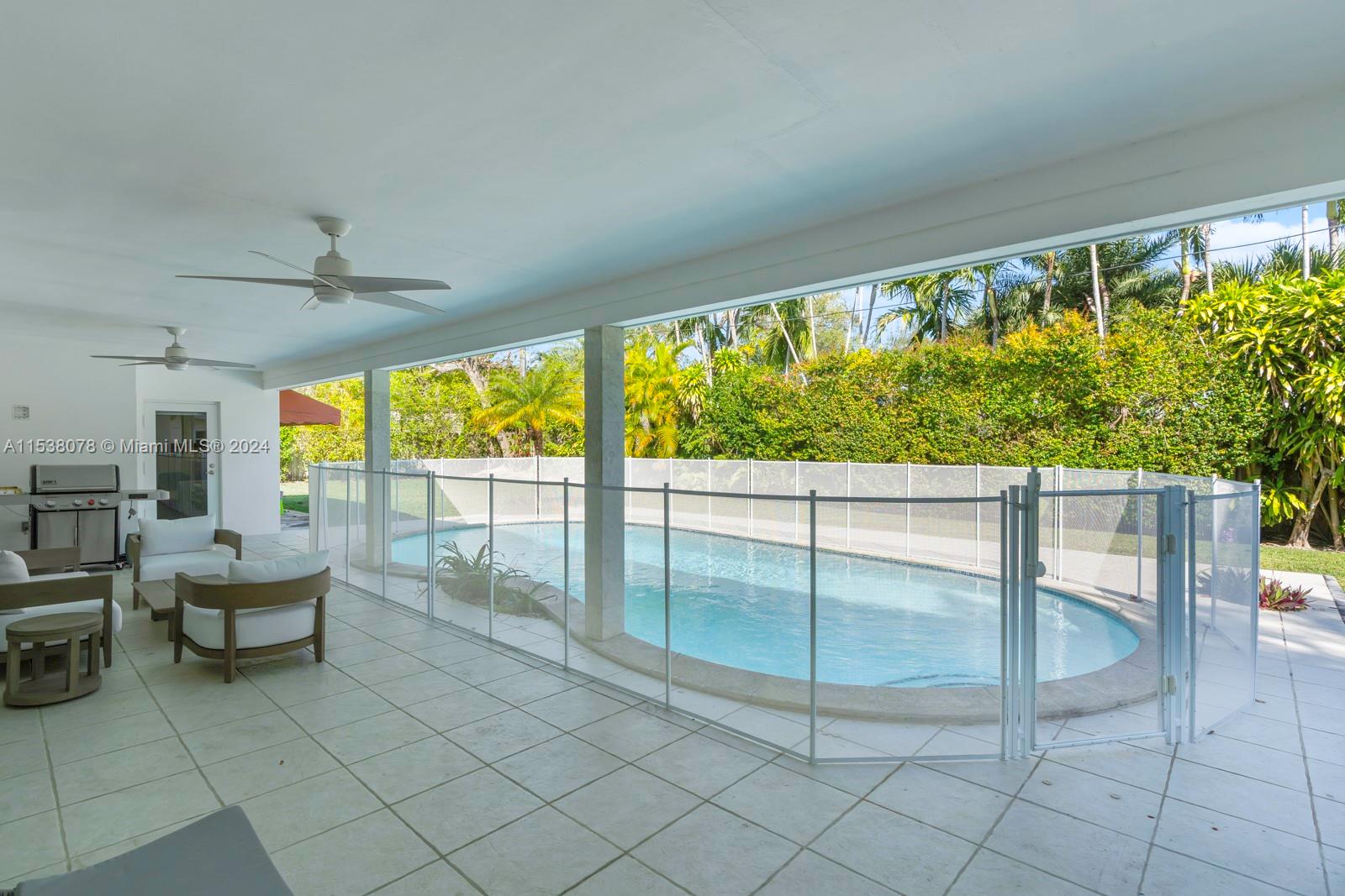 7281 SW 135th Ter, Pinecrest, Florida 33156, Pinecrest, Florida 33156, 4 Bedrooms Bedrooms, ,3 BathroomsBathrooms,Residential Lease,For Rent,7281 SW 135th Ter, Pinecrest, Florida 33156,A11538078