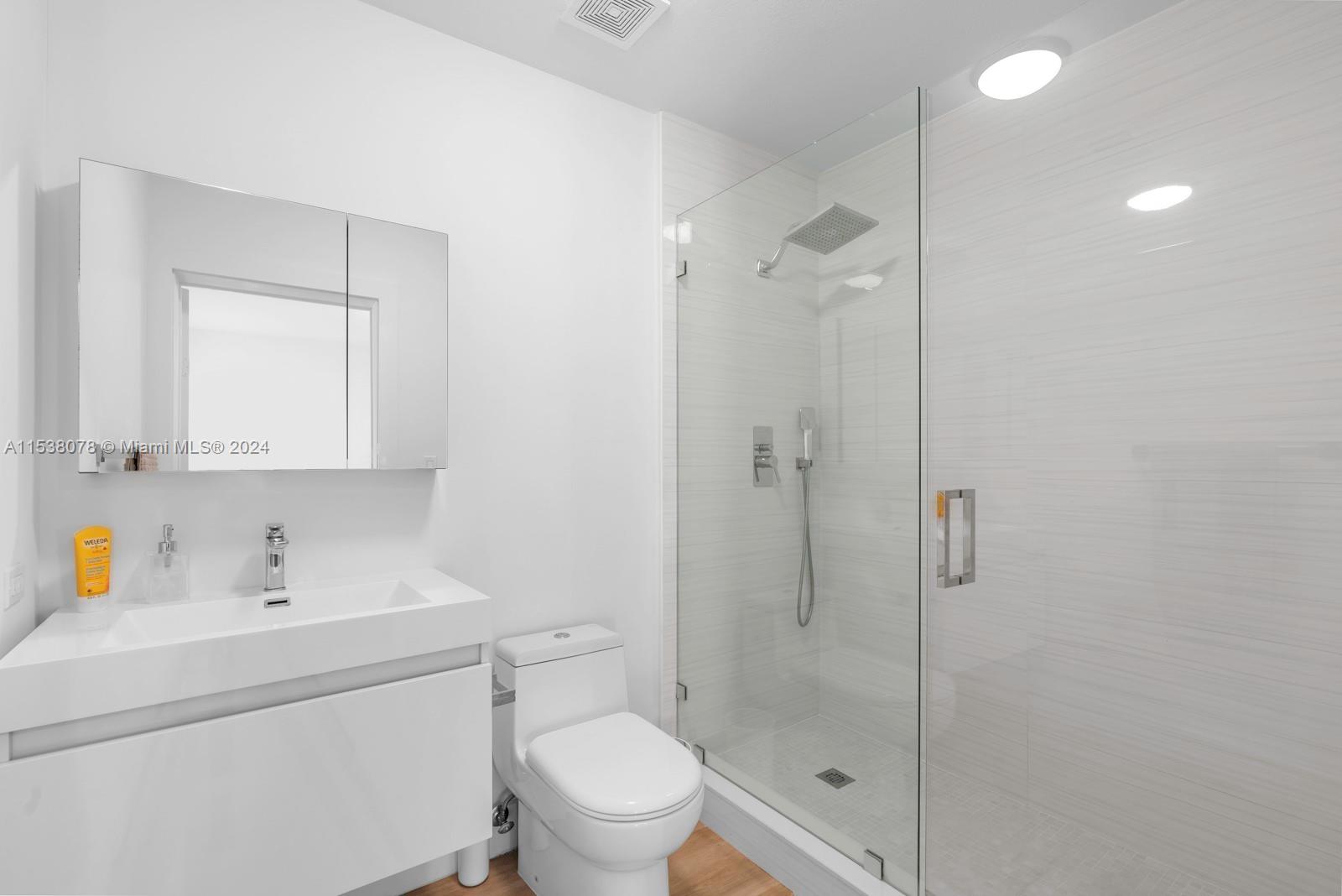 7281 SW 135th Ter, Pinecrest, Florida 33156, Pinecrest, Florida 33156, 4 Bedrooms Bedrooms, ,3 BathroomsBathrooms,Residential Lease,For Rent,7281 SW 135th Ter, Pinecrest, Florida 33156,A11538078